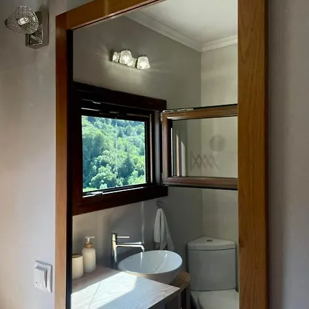 Rodanthe's * Στεμνίτσα