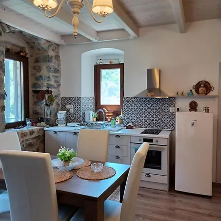 Rodanthe's Apartment
