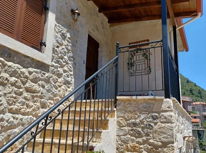 Lejlighed Rodanthe's Stemnitsa